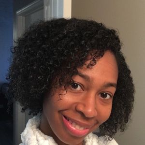 Meet your Posher, Deidra